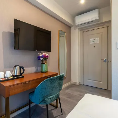 Hotel Smart And Simple Karakoy Istanbul