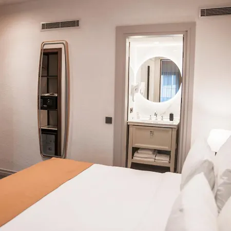 Hotel Smart And Simple Karakoy
