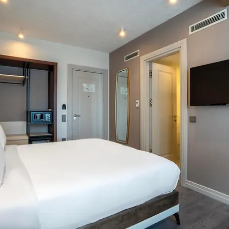 Smart And Simple Karakoy Отель Стамбул