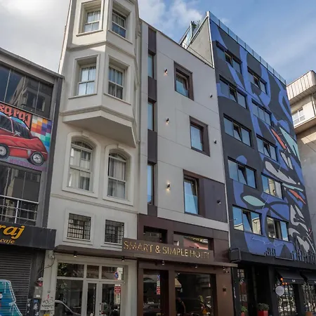 Smart And Simple Karakoy ホテル