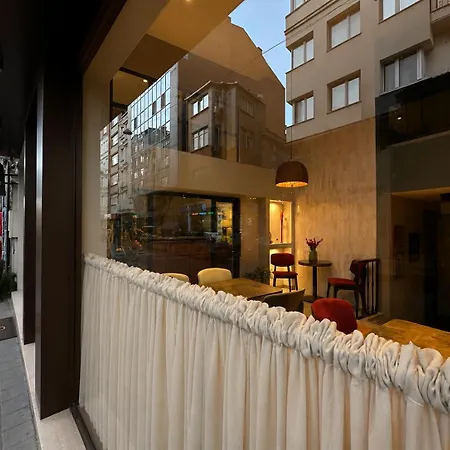 Smart And Simple Karakoy 3*