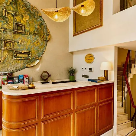 Отель Smart And Simple Karakoy 3*