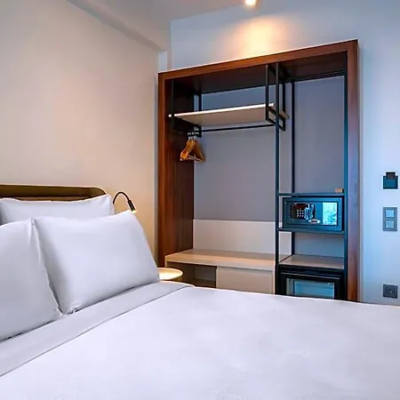 Smart And Simple Karakoy Hotel