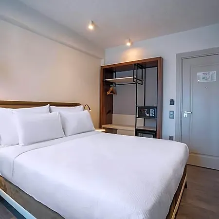 Smart&simple Karakoy Otel 3*