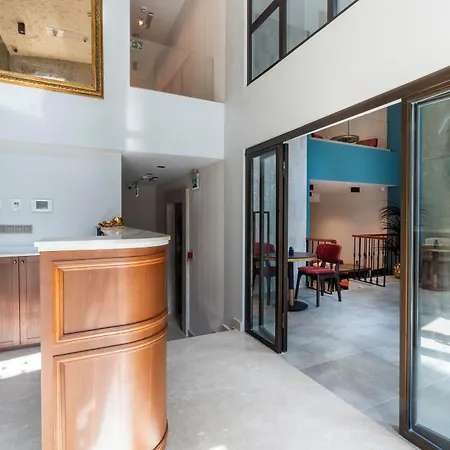 Smart And Simple Karakoy Hotel