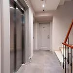Smart And Simple Karakoy 3*